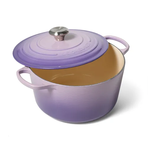 Le Creuset Signature Deep Round Dutch Oven, 6.5 qt.
