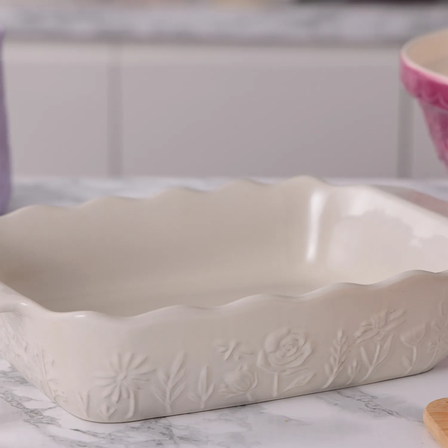 Mason Cash In the Meadow Medium Rectangular Baker