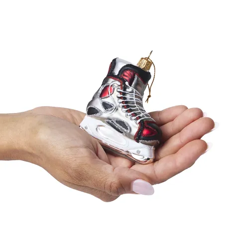 Sur la table Hockey Skate Ornament
