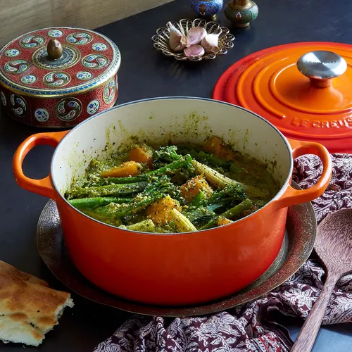 Le Creuset Signature Round Dutch Oven, 4.5 qt.