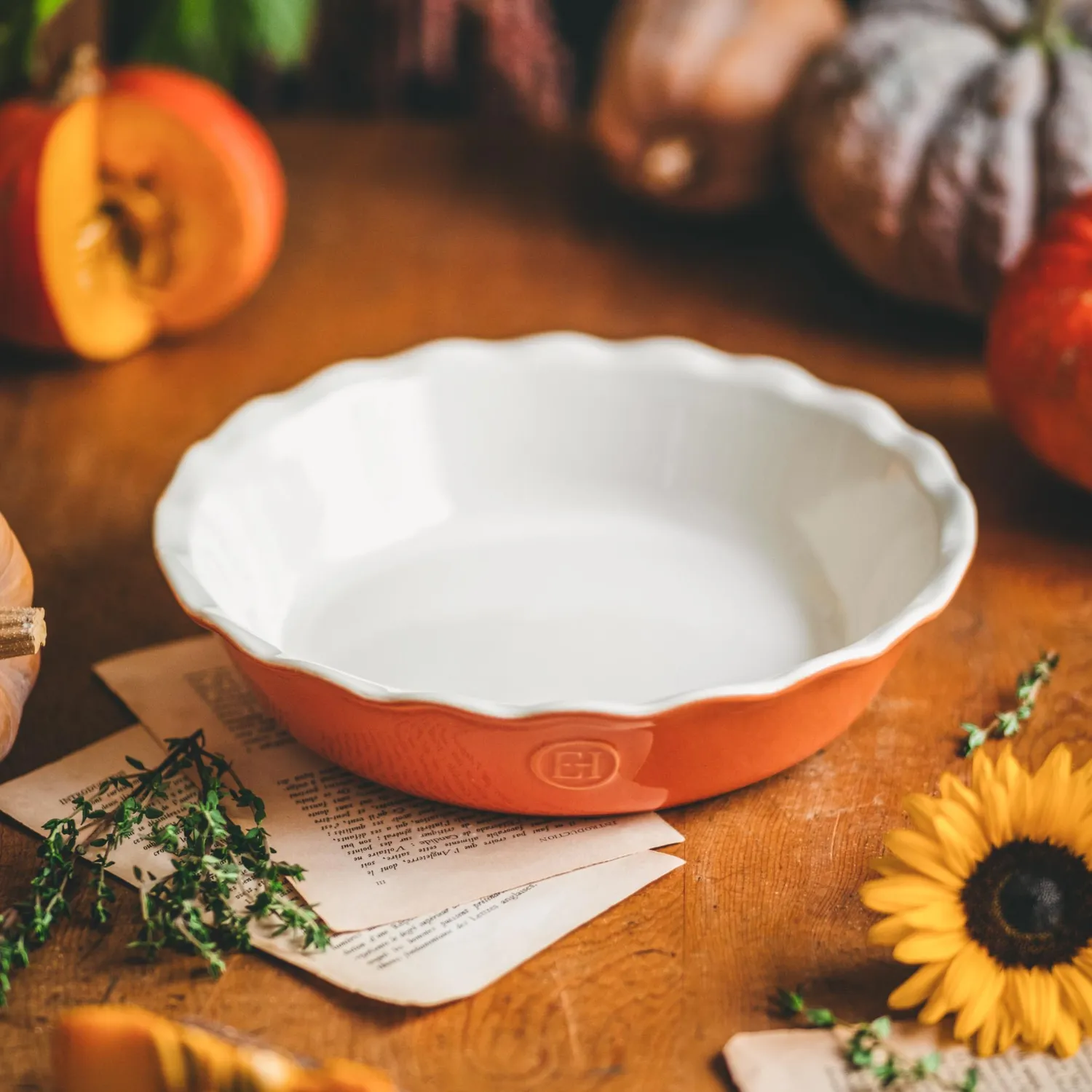 Emile Henry Modern Classics Pie Dish, 9&#34;