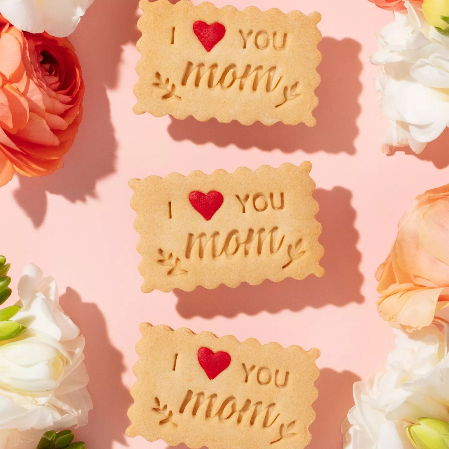 Delight Patisserie I Love You Mom Shortbread Cookies Box