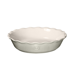 Emile Henry Modern Classics Pie Dish, 9" The ONLY pie plate I will ever use! Tried and true!