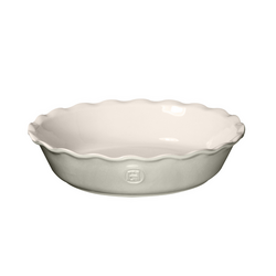 Emile Henry Modern Classics Pie Dish, 9" Love this pie dish!