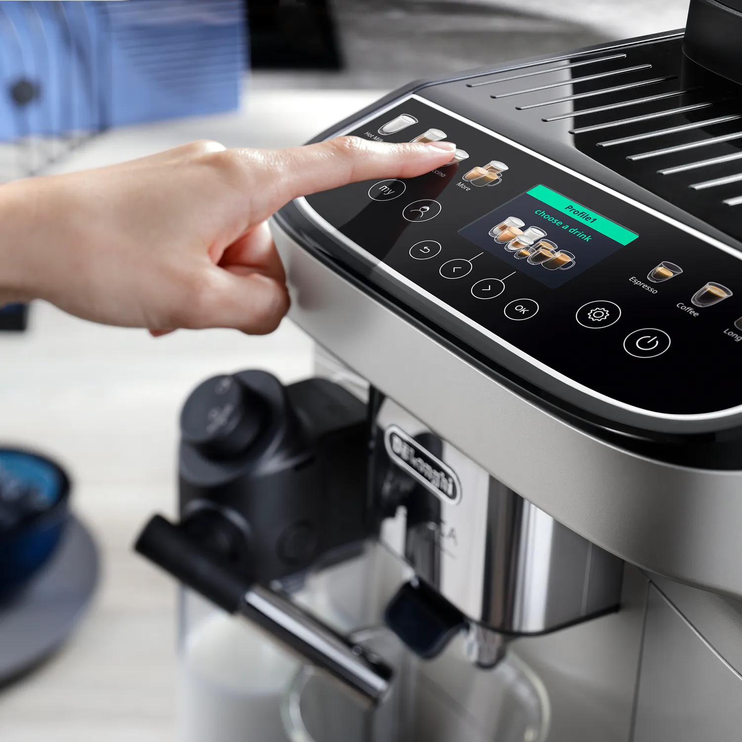 De'Longhi Magnifica Evo Next Fully Automatic Espresso Machine