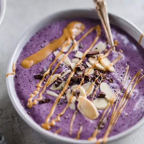 Peanut Butter Smoothie Bowls