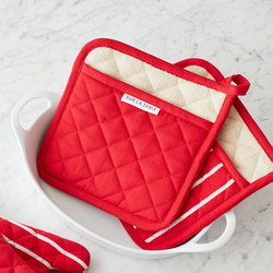 Red Classic Pot Holder
