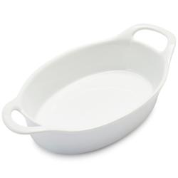 Sur La Table Oval Porcelain Baker, 1.8 qt. Love it!