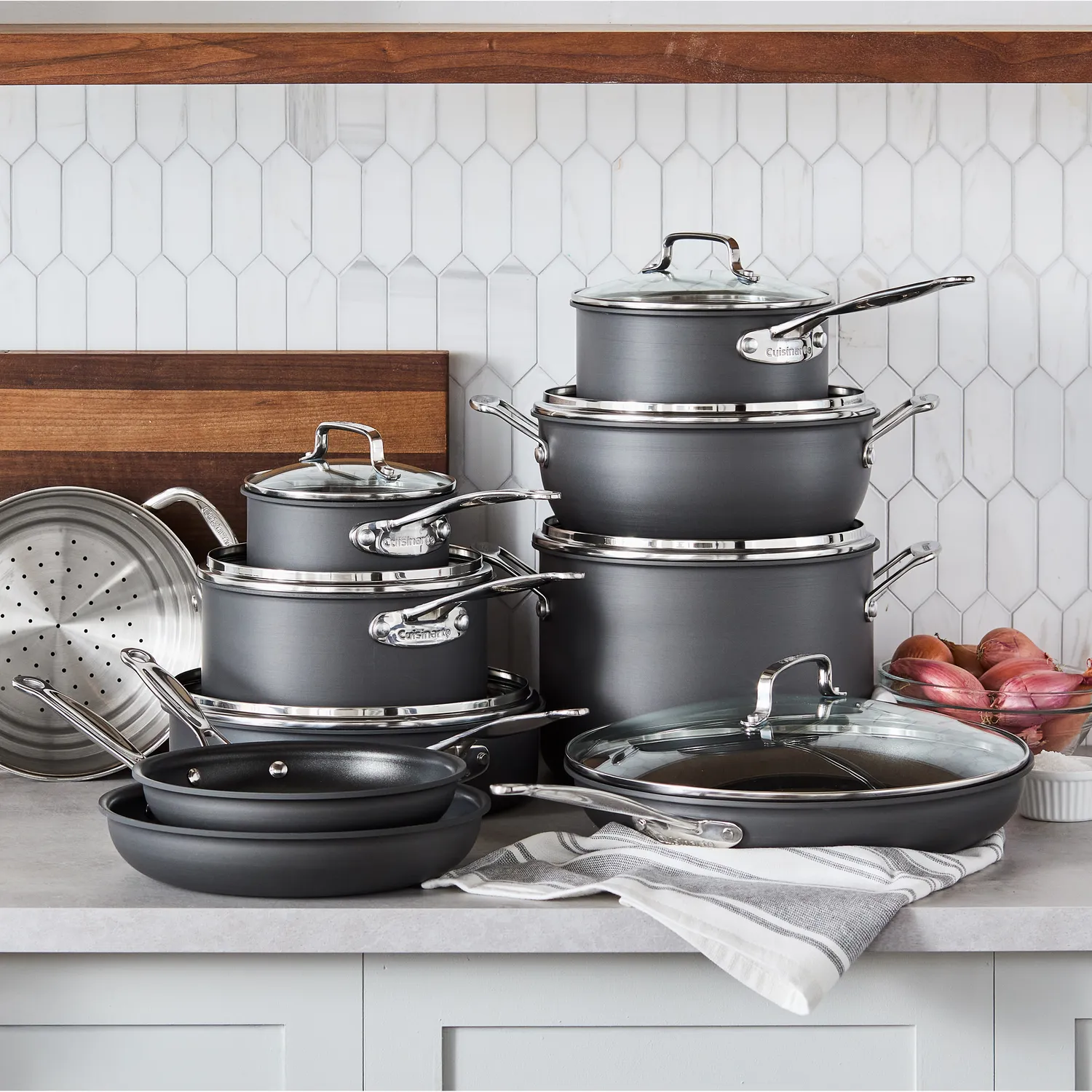 Cuisinart Chef's Classic Hard Anodized Ceramic Nonstick 17-Piece Cookware Set