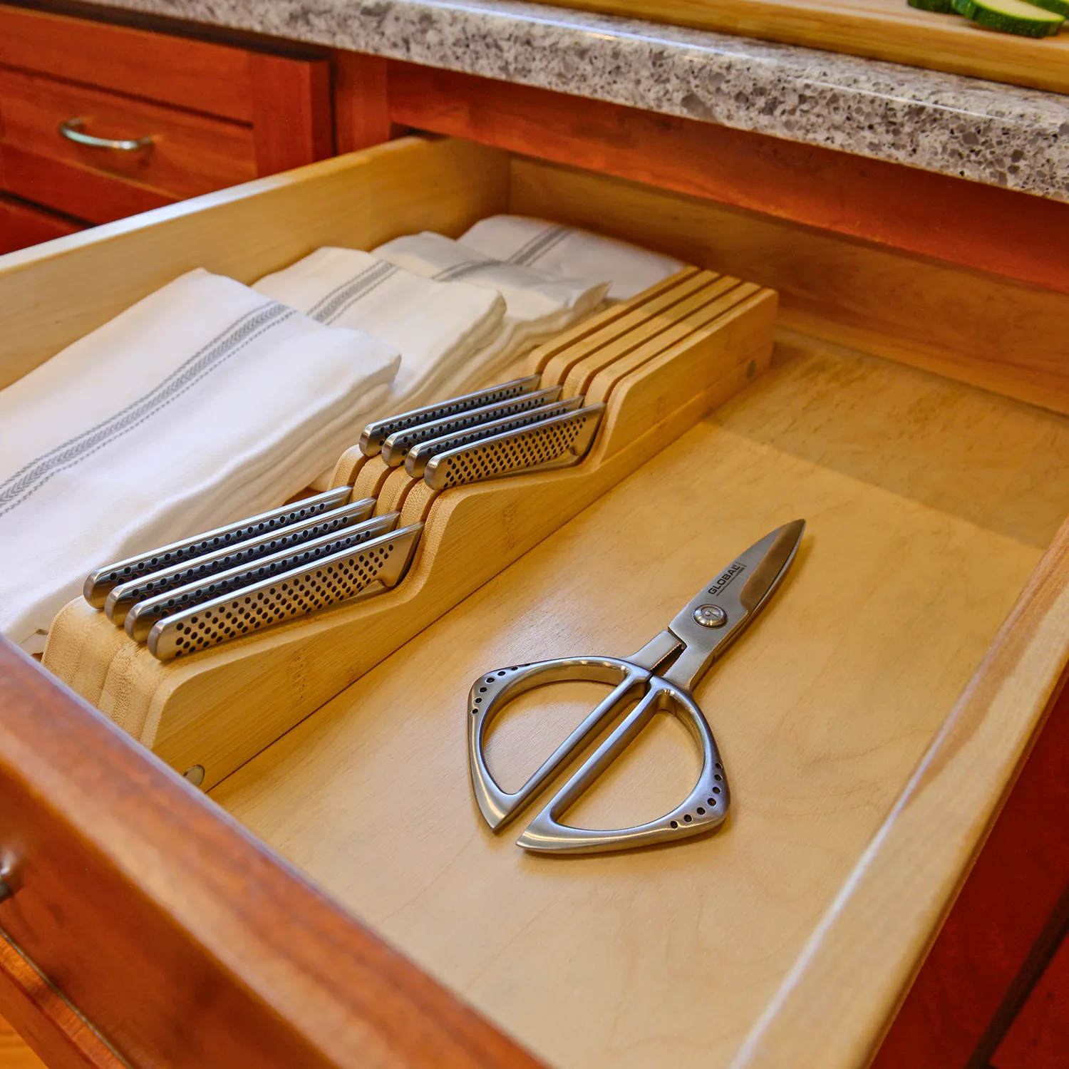 Global Seiso Element 9-Piece Steak Knife Set