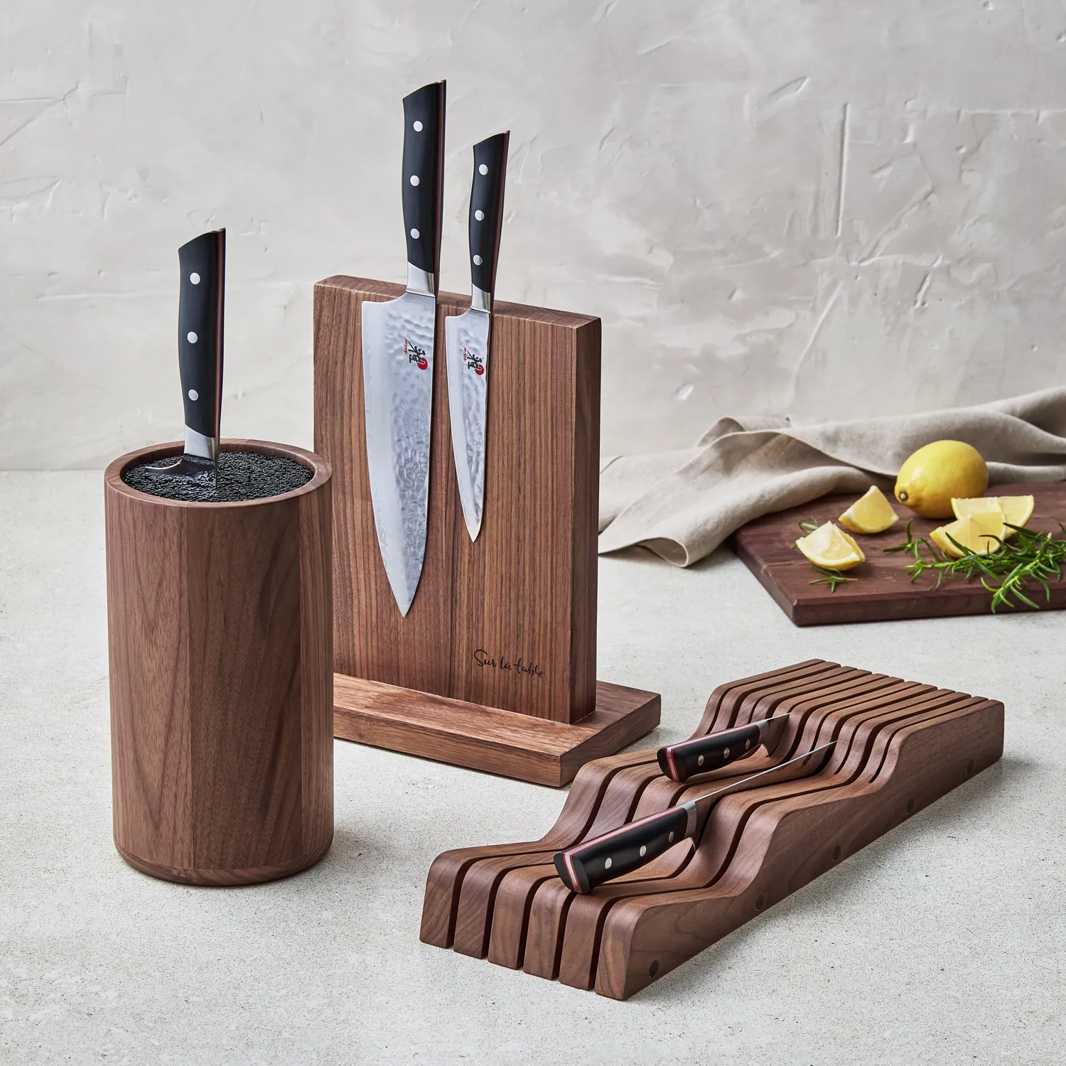 Sur La Table Magnetic Easel Knife Block
