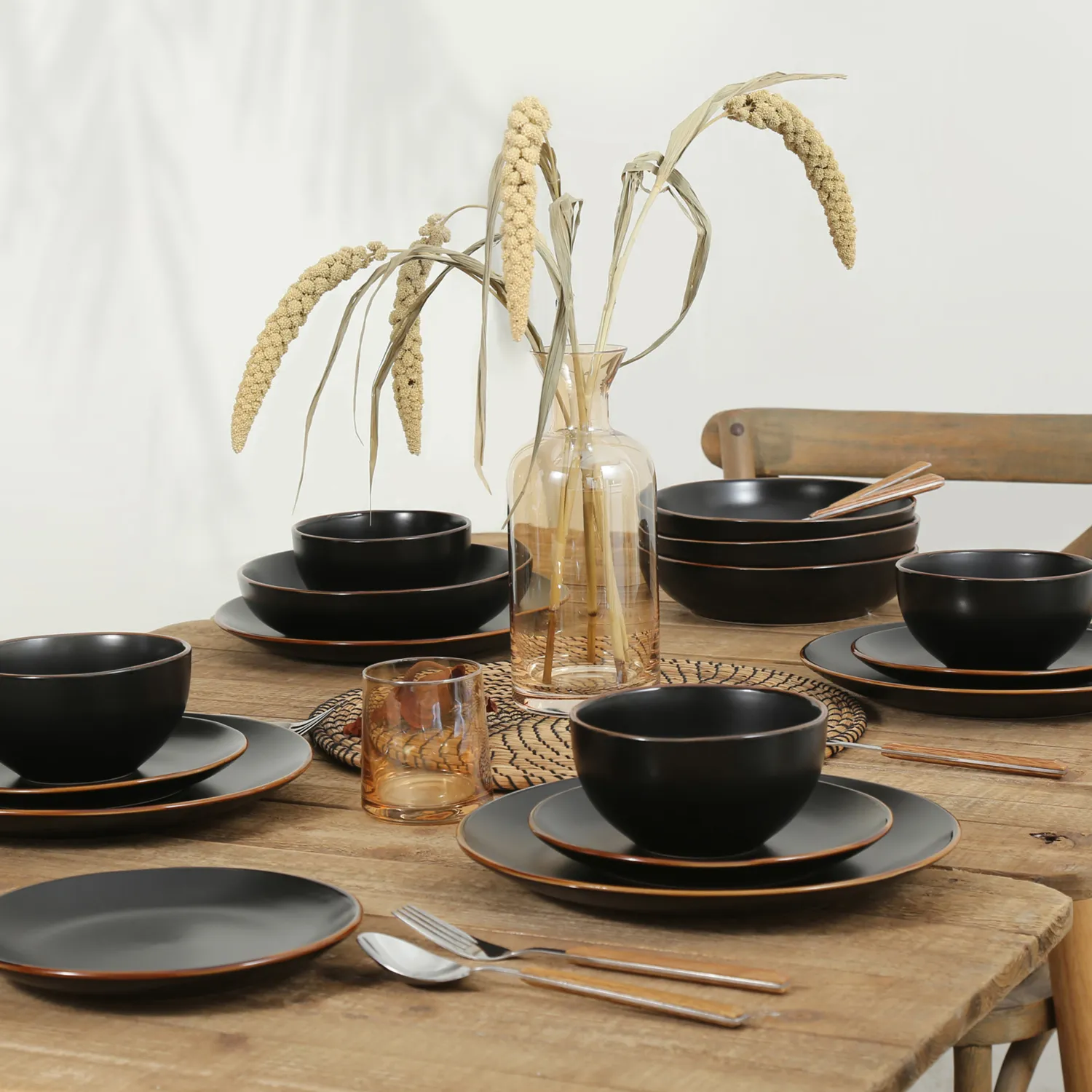 Stone Lain Brasa Stoneware 16-Piece Dinnerware Set