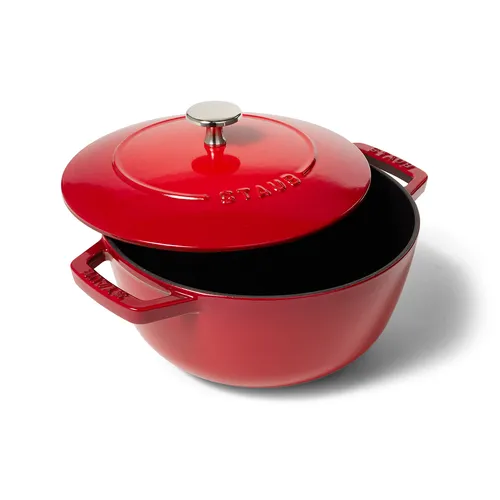 Staub Essential French Oven, 2.5 qt.