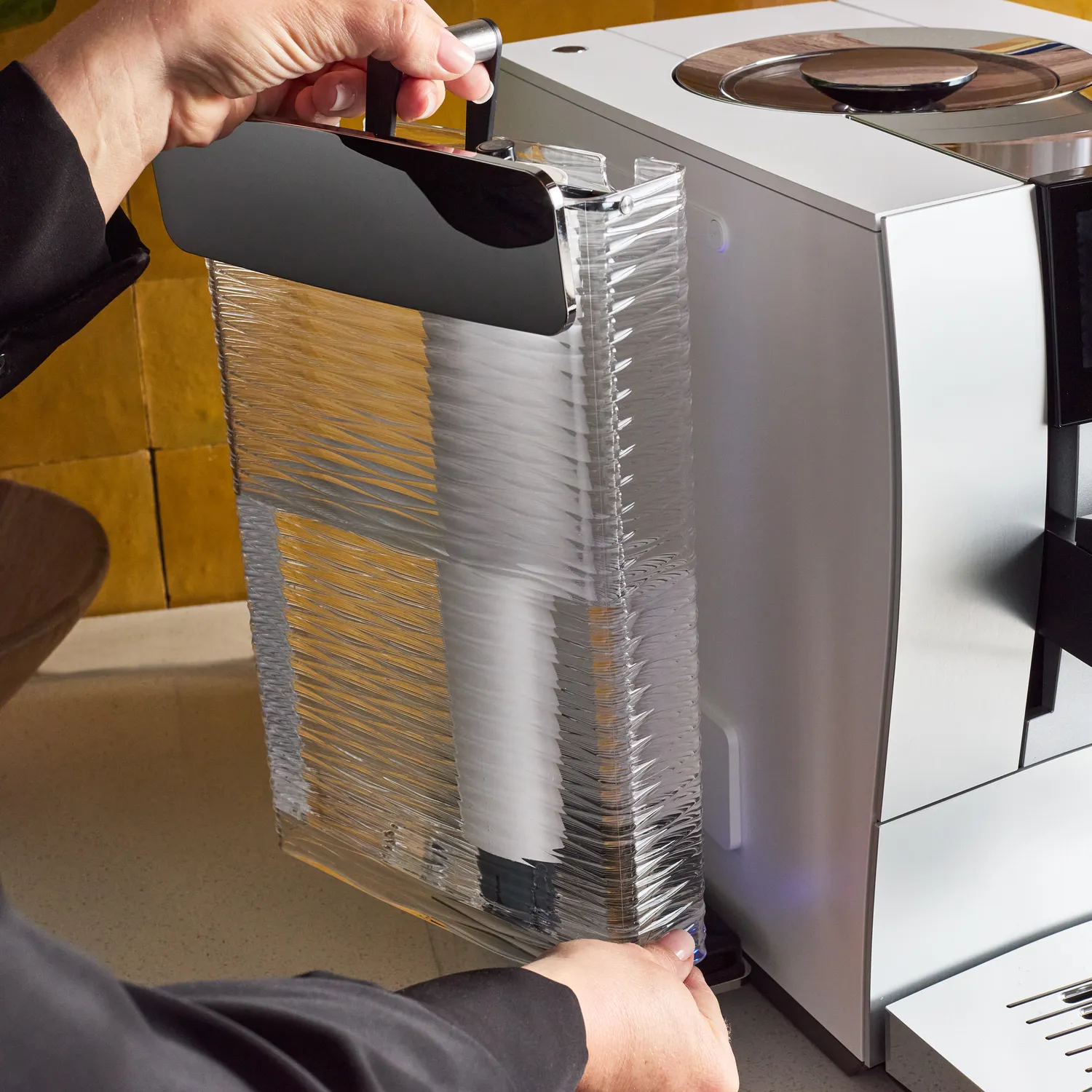 JURA Z10 Automatic Coffee Machine