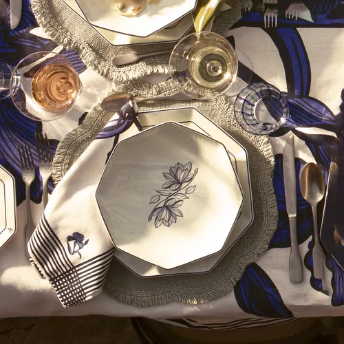 Mariana Velásquez x Sur La Table Iris Napkin