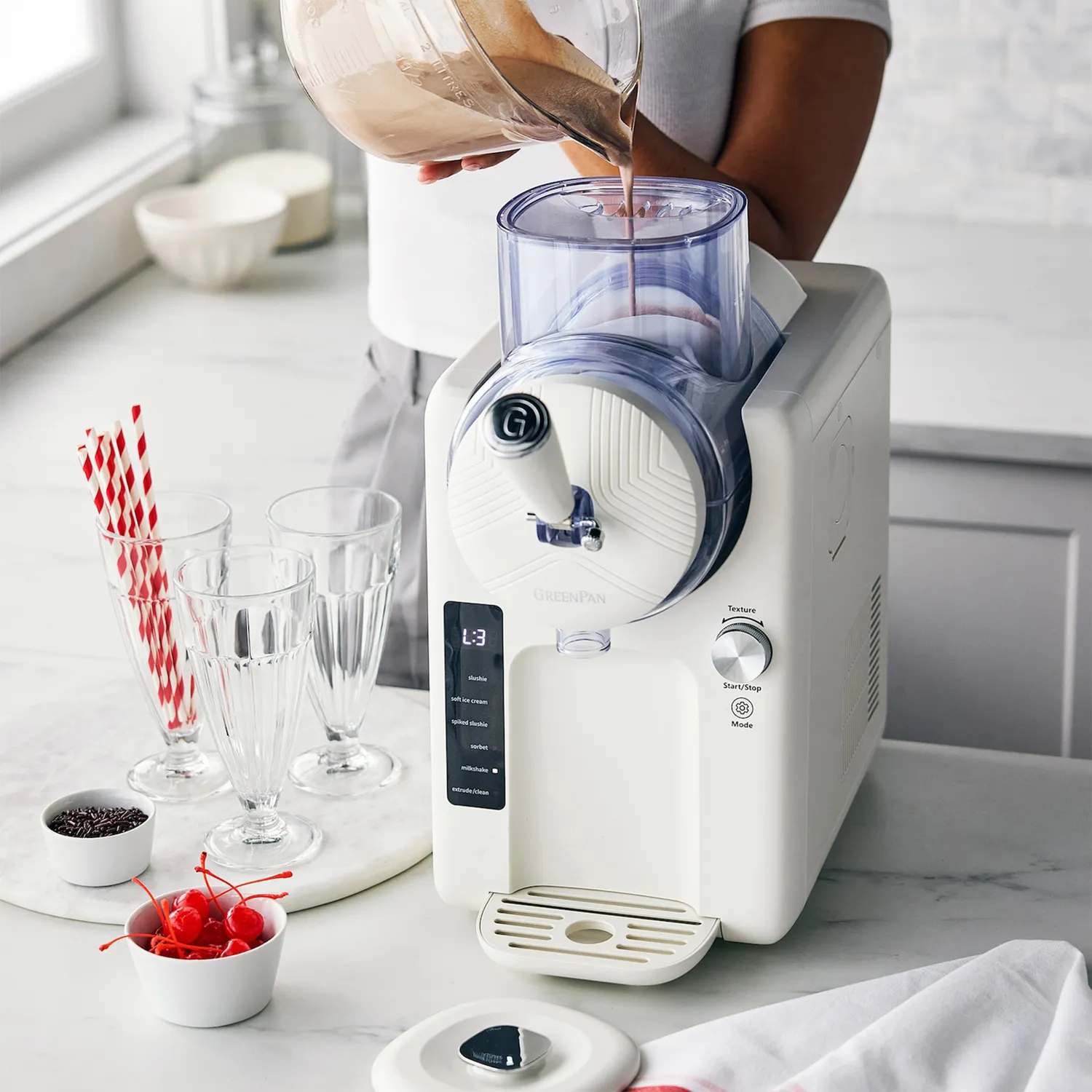 GreenPan Frost Ice Cream & Frozen Drink Maker 