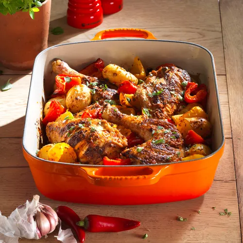 Le Creuset Signature Roaster, 16" x 10"