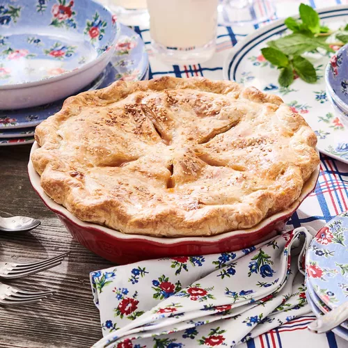 Emile Henry Modern Classics Pie Dish, 9"