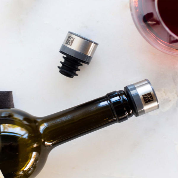 Zwilling Fresh & Save Vacuum Wine Sealer