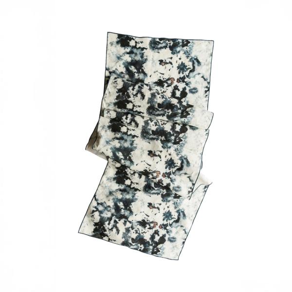 Goldie Home Marble Runner, 90" x 16"