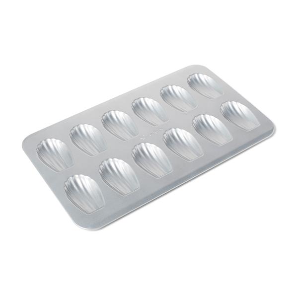 Sur La Table Madeleine Pan