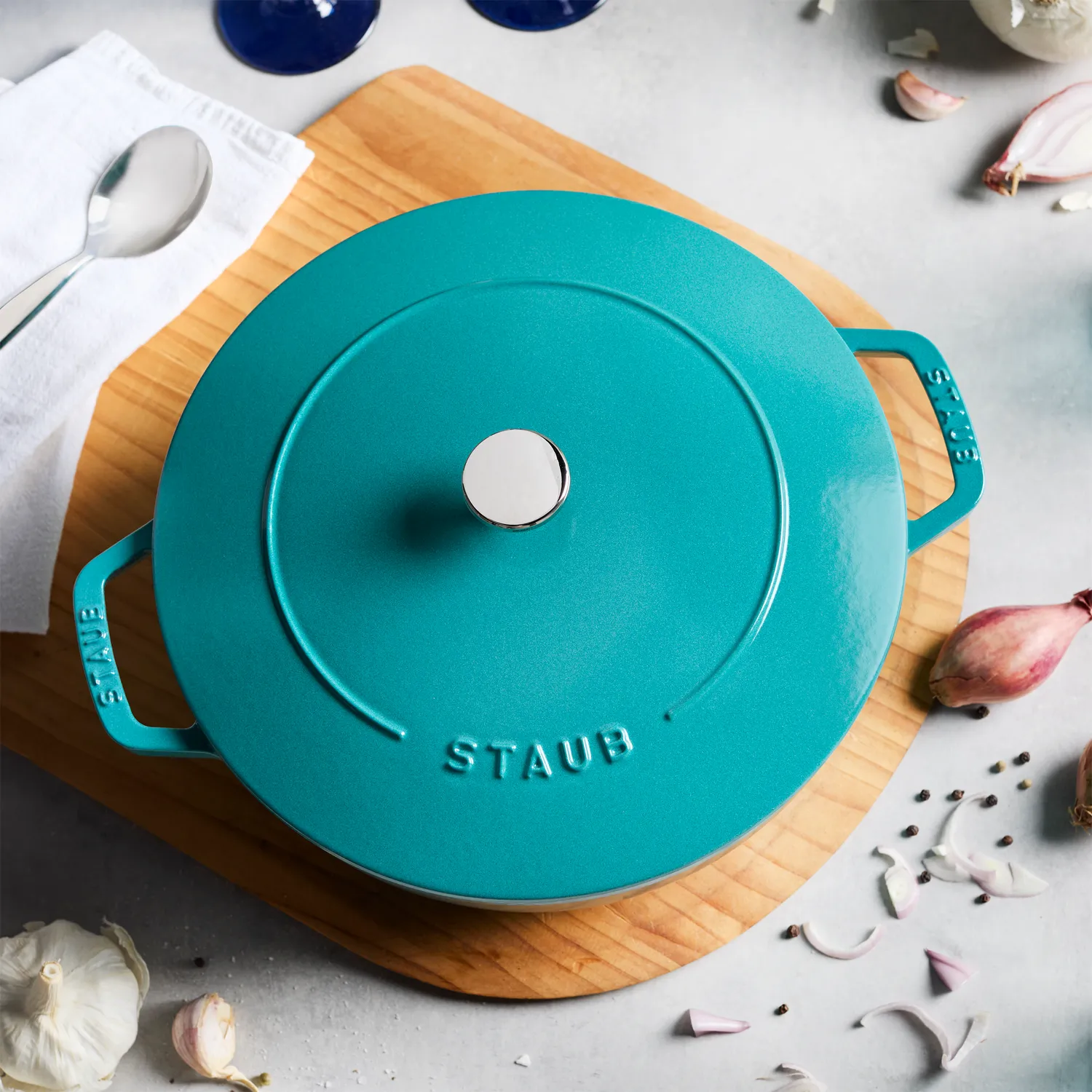 Staub Essential French Oven, 5 Qt. 