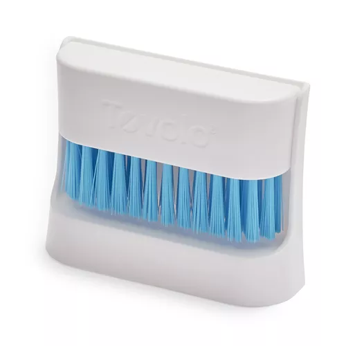 Tovolo Magentic Countertop Brush and Dustpan Tovolo Magentic Countertop Brush and Dustpan