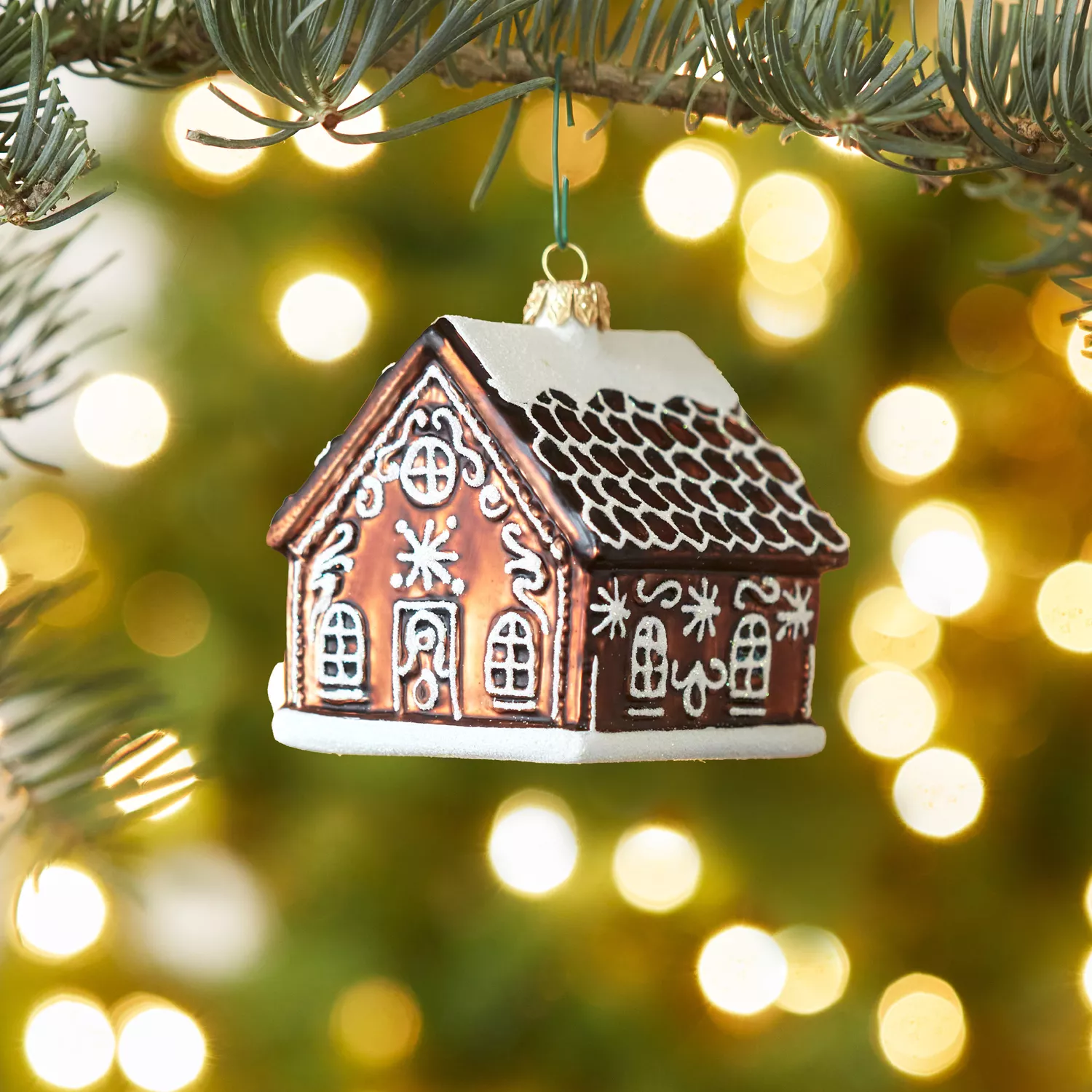 Gingerbread deals house ornaments