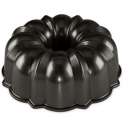 Nordic Ware Original Bundt® Pan Love this pan