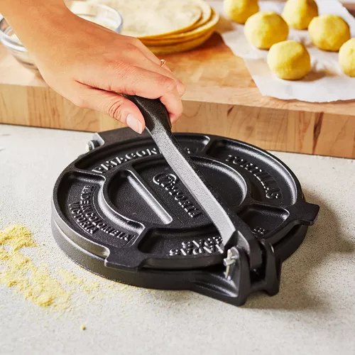 Cast Iron Tortilla Press, 8&#34;