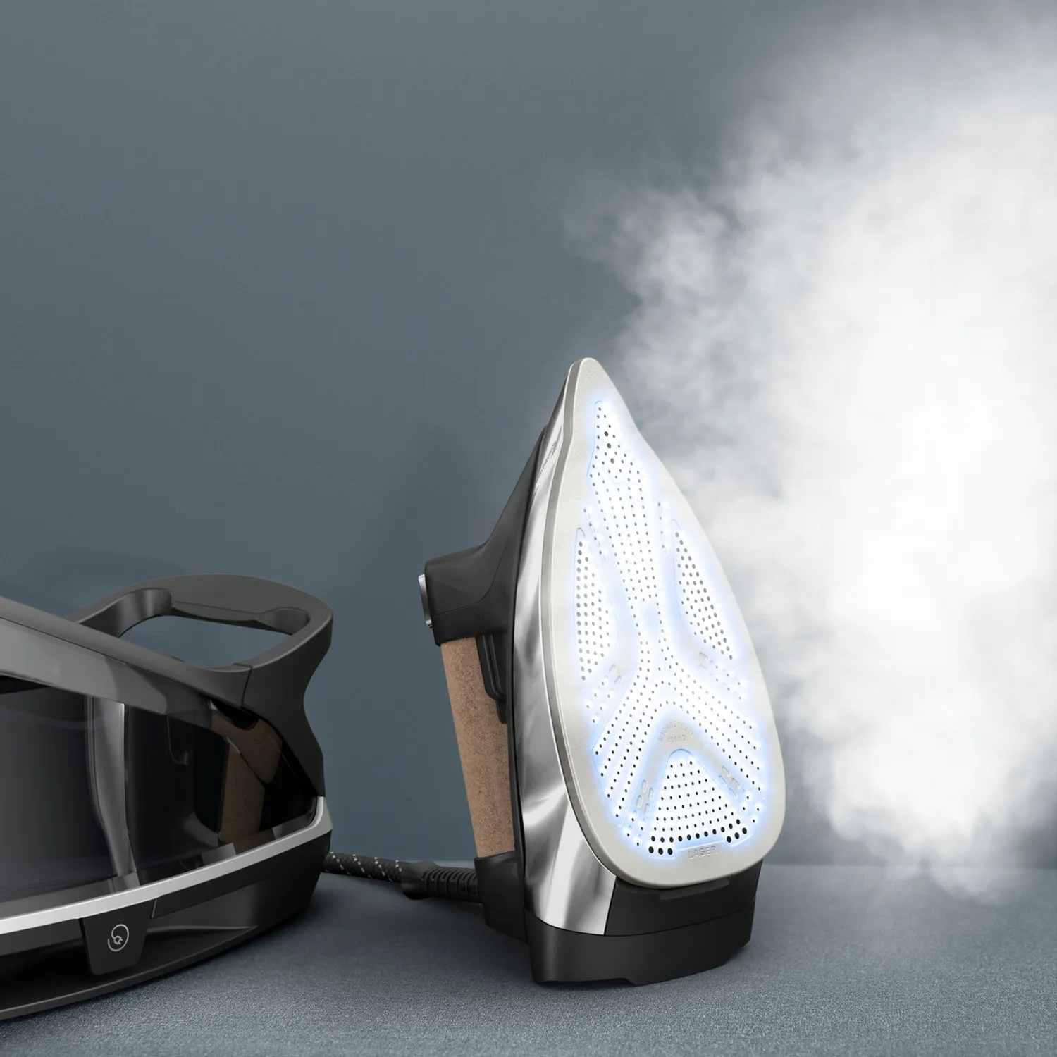 Rowenta Compact Steam Pro Cork High-Pressure Steam Station