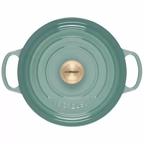 Le Creuset Signature Round Dutch Oven, 5.5 Qt.