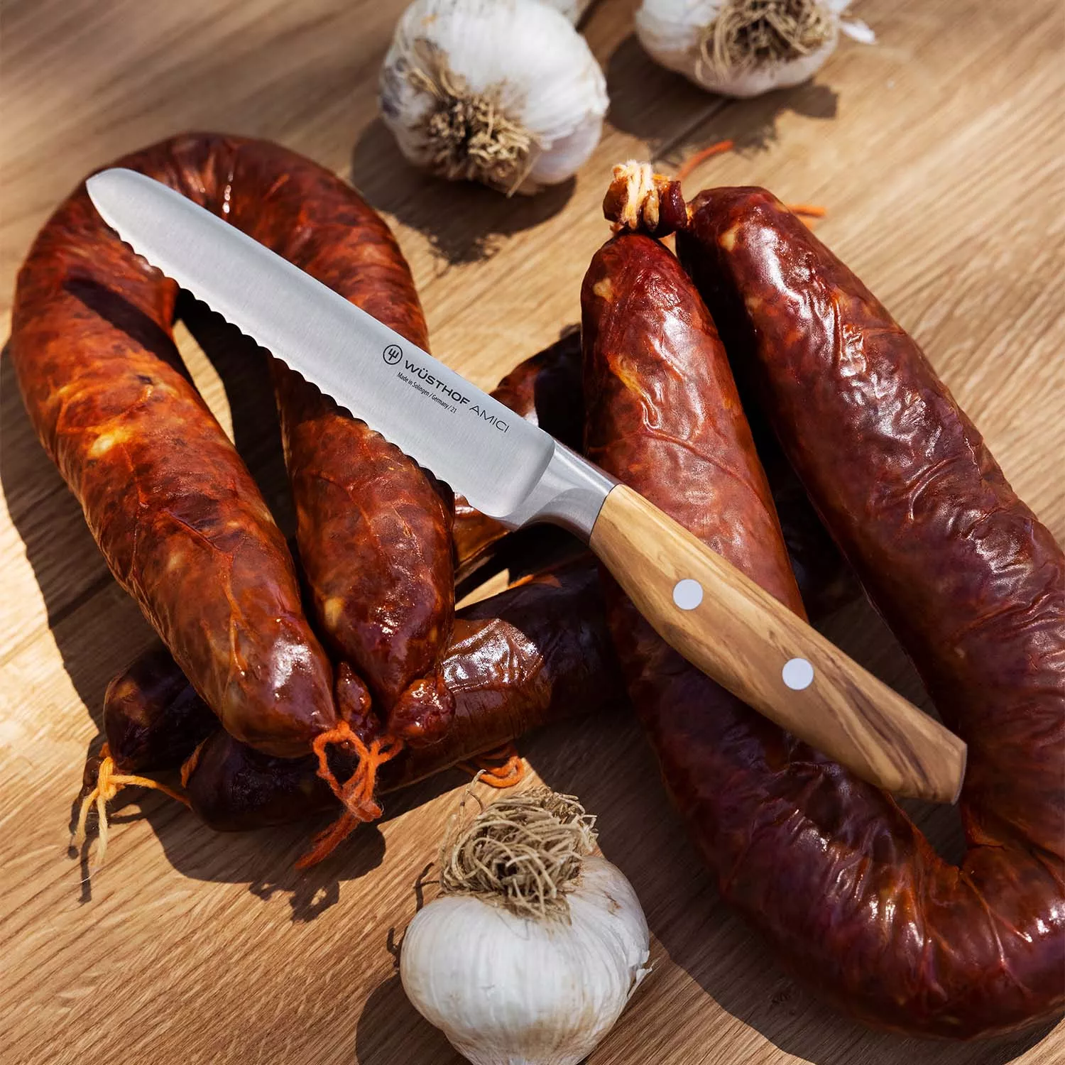 Wüsthof Amici Serrated Utility Knife, 5"