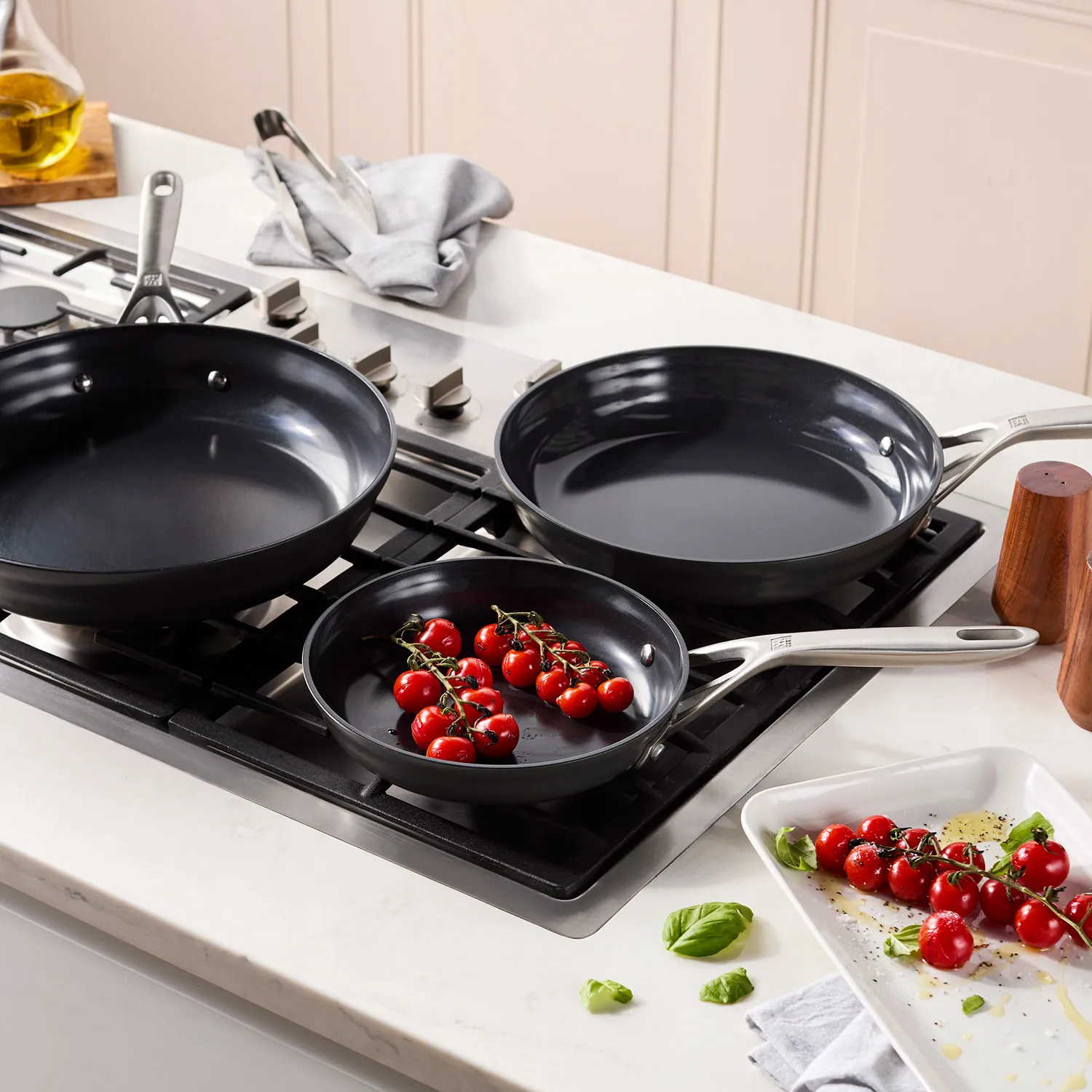 Zwilling Motion Hard-Anodized Nonstick Skillet Set, 8", 10", & 12"