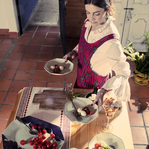 Mariana Velásquez x Sur La Table Wine Glass