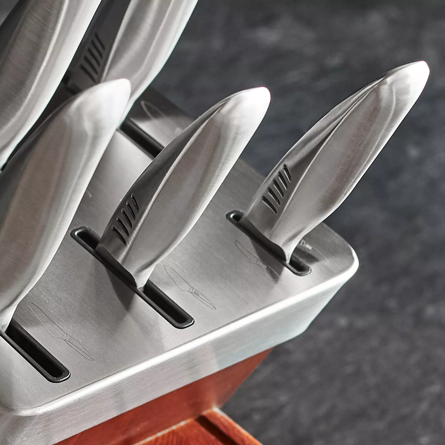 Zwilling J.A. Henckels Twin Fin Air 7-Piece Self-Sharpening Knife Set