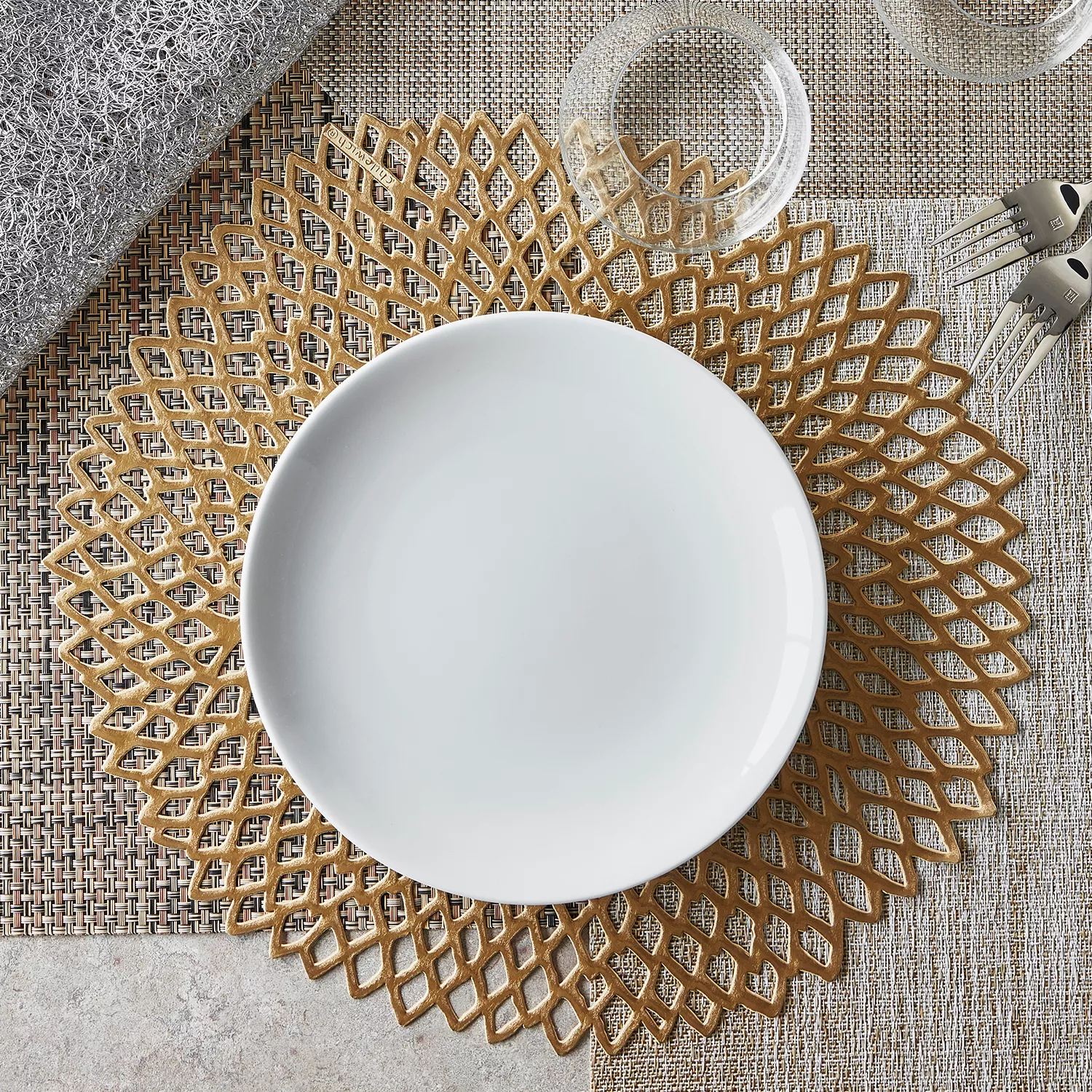 Chilewich Pressed Dahlia Placemat, 14&#34;