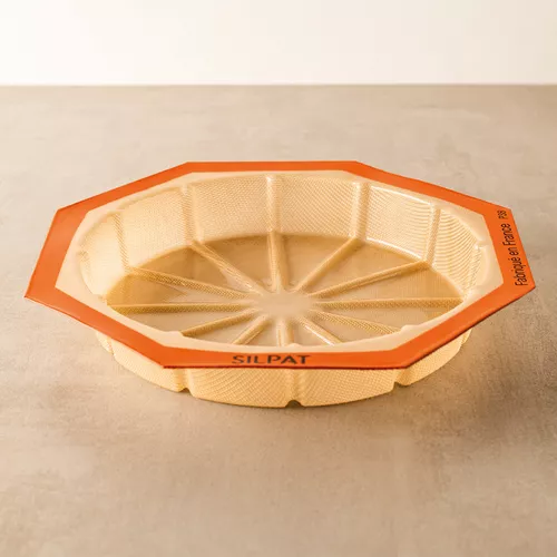 Silpat Round Cake Mold