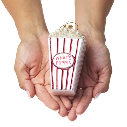 Sur la table Popcorn Ornament