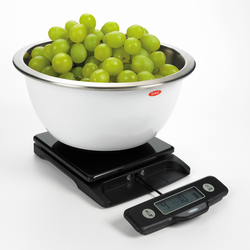 OXO 5-lb. Scale with Pull-Out Display