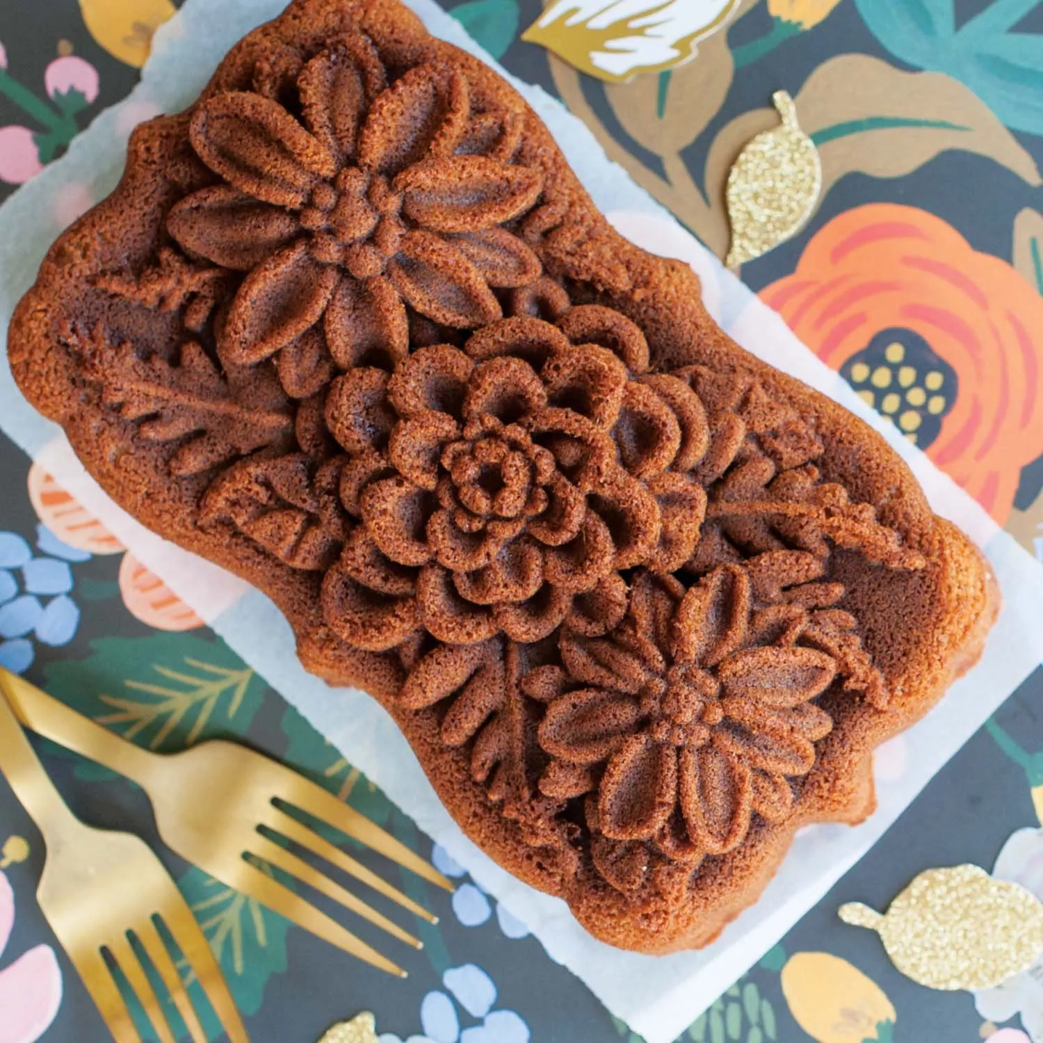 Nordic Ware Wildflower Loaf Pan