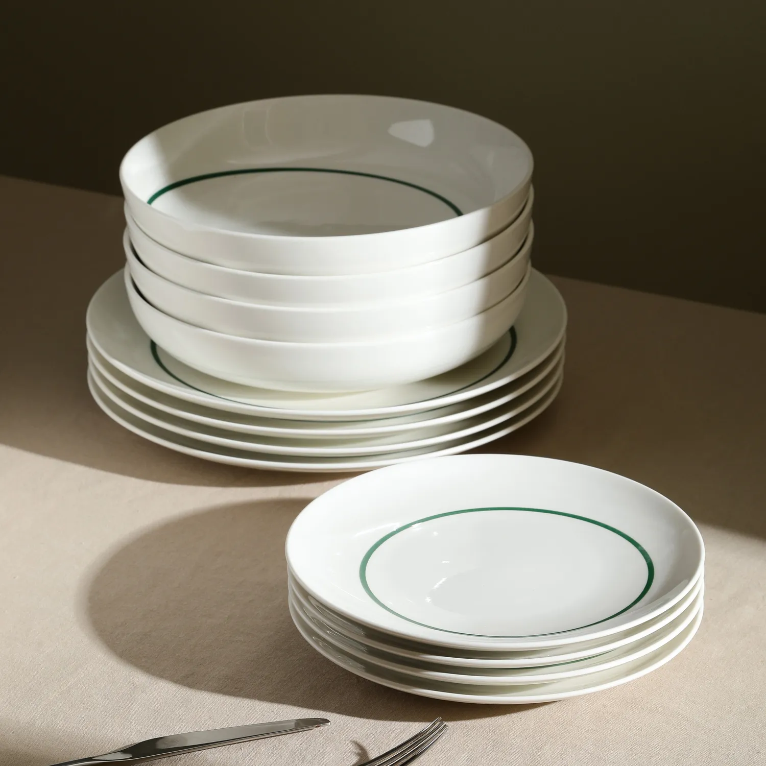 Stone Lain Luna Porcelain 12-Piece Dinnerware Set