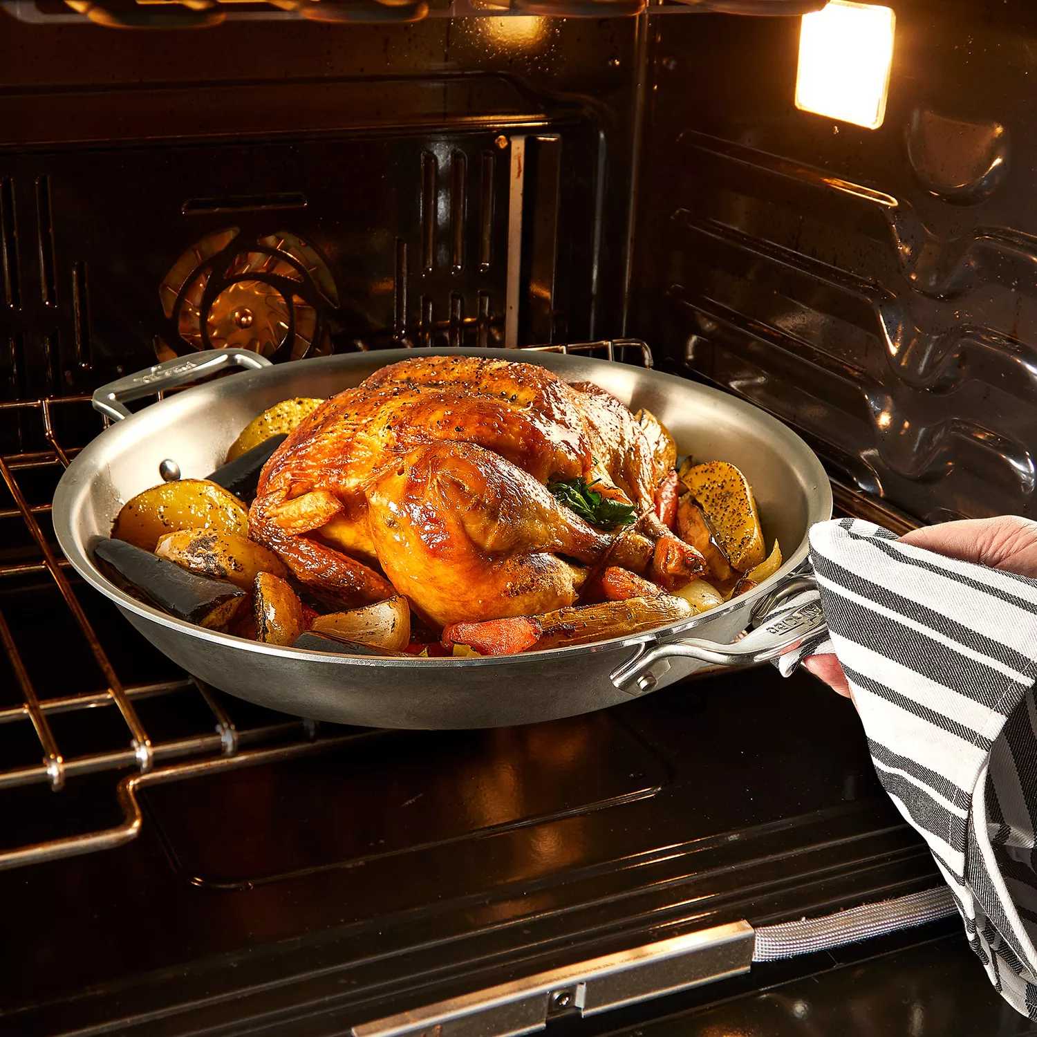 All-Clad D5 Brushed Stainless Steel Universal Pan, 4.5 qt.