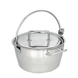 Demeyere Resto3 Stainless Steel Maslin Pan, 10.6 Qt. At first, since my old stock pot made of cheap thin ply stainless steel burned, I decided to level up with a wider pot