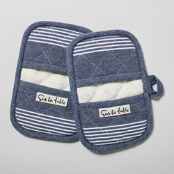 Sur La Table Striped Mini Mitts, Set of 2 I have a million different pot holders in my kitchen and these are the only ones I want