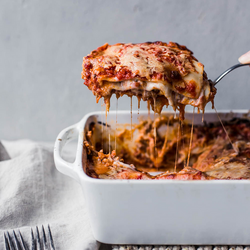 Authentic Italian Lasagna with Besciamella Sauce