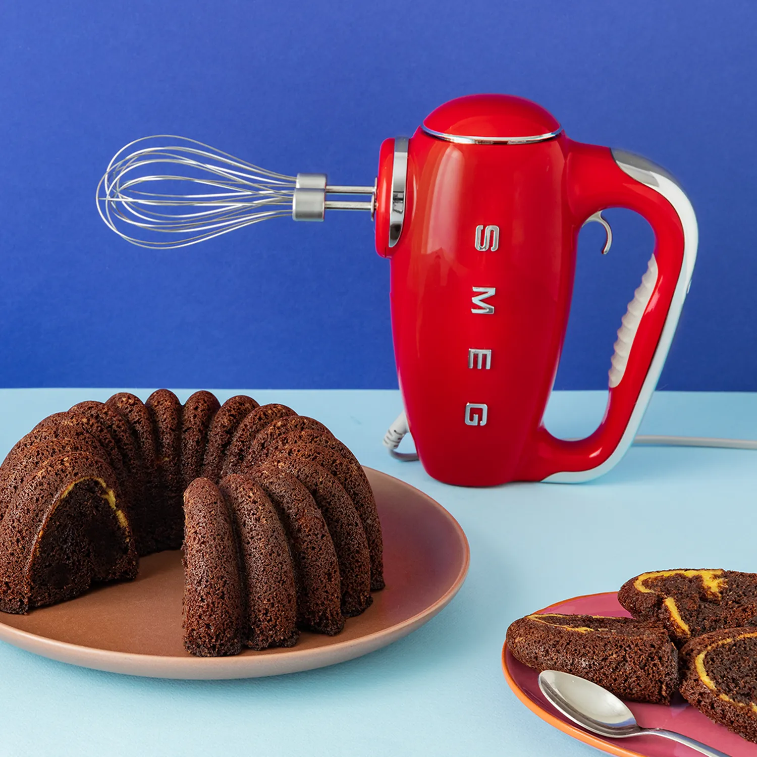 Smeg 50s Retro Style Aesthetic Hand Mixer