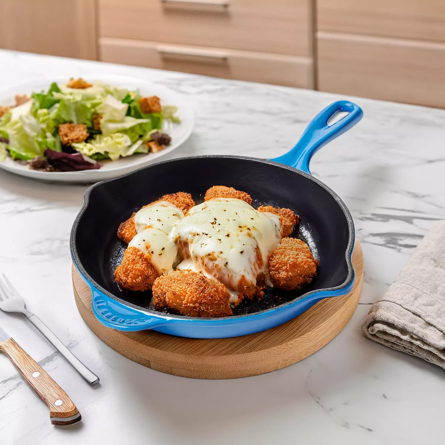 Le Creuset Classic Skillet, 9"