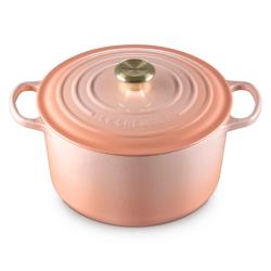 Le Creuset Signature Deep Round Dutch Oven, 6.5 qt.