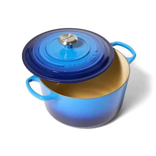 Le Creuset Signature Deep Round Dutch Oven, 6.5 qt.